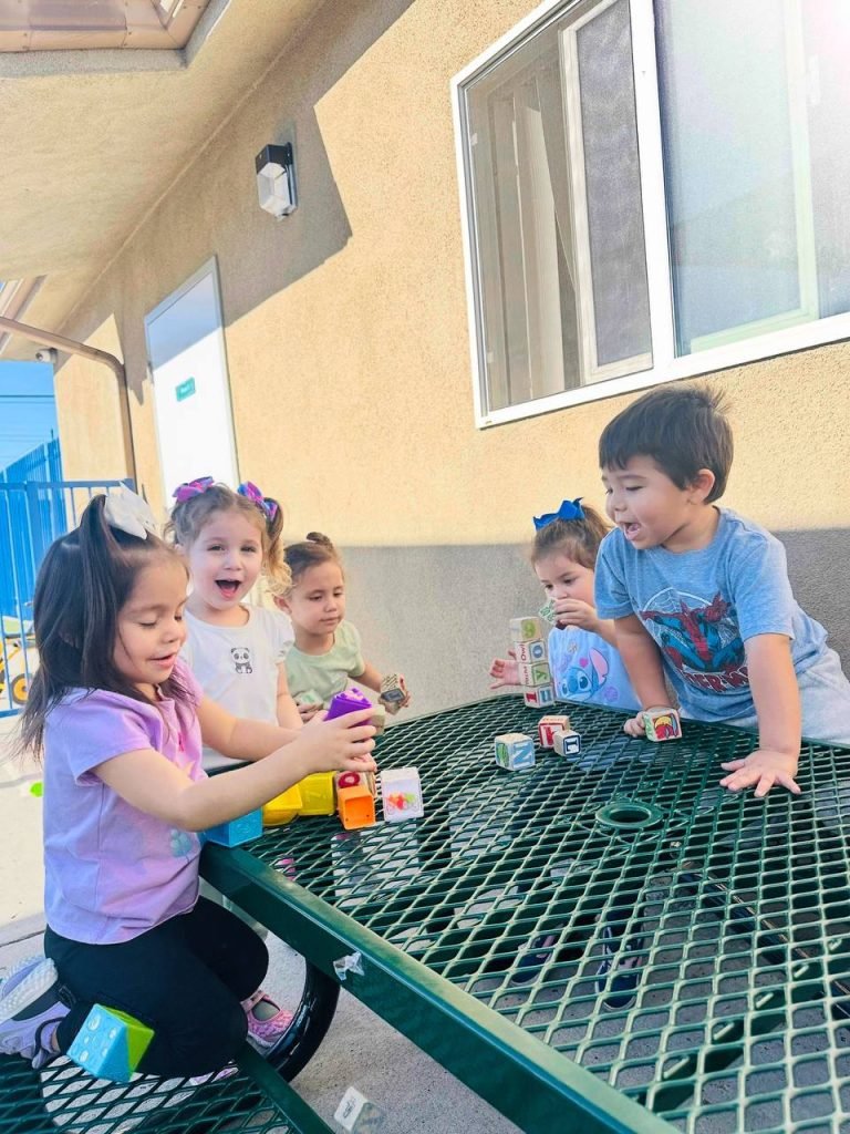 Children are playing with blocks